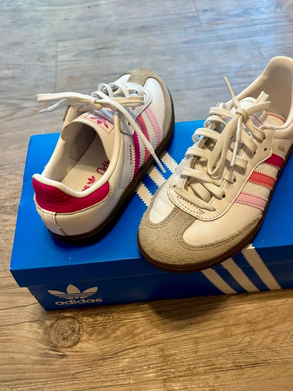 Hard to find adidas Kids Samba Sneakers in White with Pink Stripes